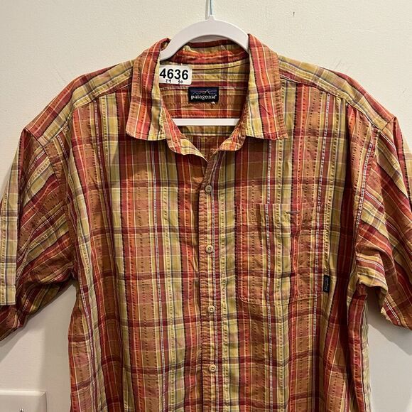 Patagonia Mens Orange Shirt L/XL Button Up Plaid Flannel Collared Short Sleeve - Picture 5 of 11
